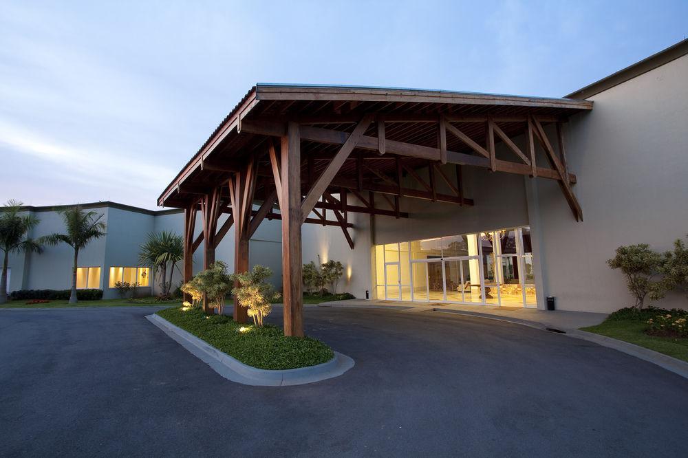 Tauá Hotel&convention 4*