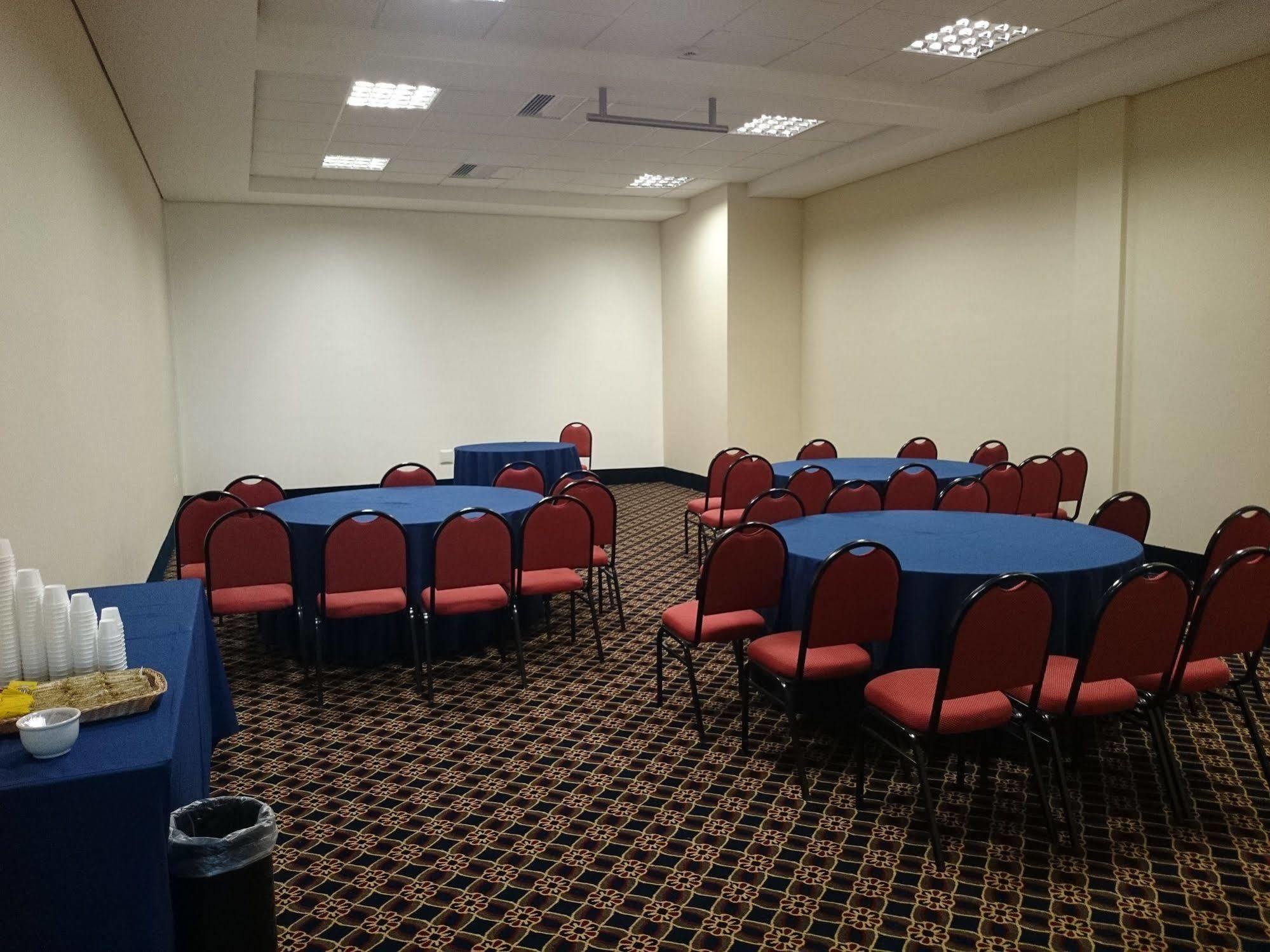Tauá Hotel&convention Resort 4*